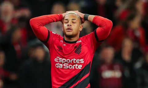 Barca tiếp tục bị La Liga gây khó dễ