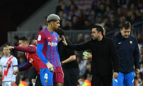 'Đá tảng' Barcelona sẵn sàng ra sân trước Real Madrid