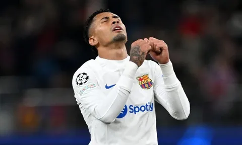 Barcelona chốt giá bán Raphinha