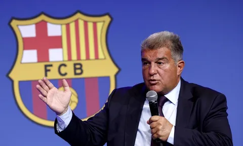 Barcelona hứng chịu ‘cuộc tấn công’ dữ dội nhất lịch sử