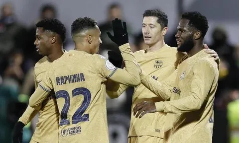 Barcelona 'thảm sát' Ceuta, Real ngược dòng không tưởng