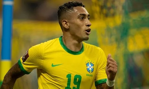 Barcelona xem xét bán Raphinha, mua sao Arsenal