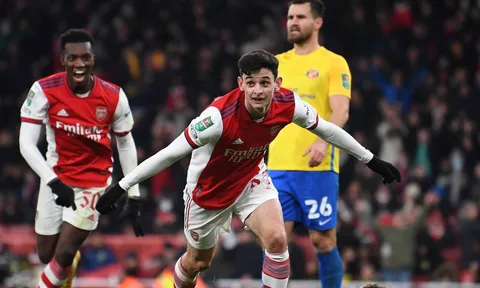 Báu vật của Arsenal từng từ chối Chelsea, Tottenham và Man City vì lý do này