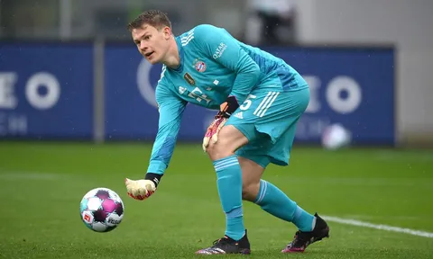 Bayern chốt tương lai Neuer