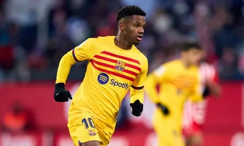 Bayern nhận cáo buộc gay gắt vì động thái nhẫn tâm với Barca