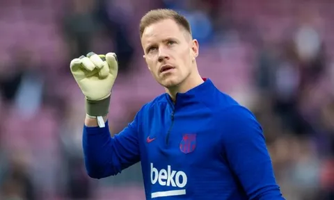 Bayern tạo cú sốc, muốn đem "kẻ đối địch" với Neuer về đội hình