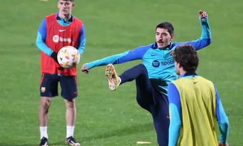 Bellerin chia tay Barca