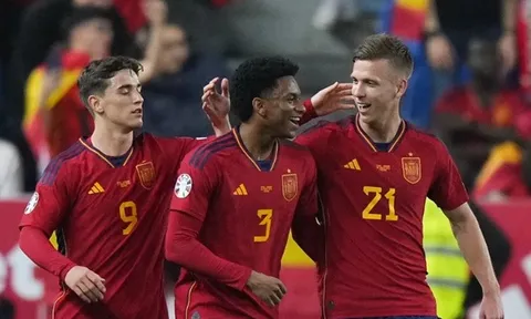 TBN thắng tưng bừng, sao Barca chạm cột mốc đầu tiên