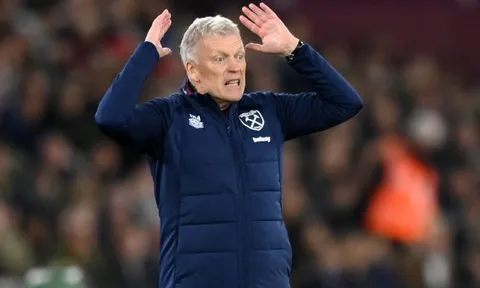 Bế tắc chuyển nhượng, West Ham "tuyển việc online"