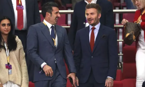 Beckham ấn tượng với 2 báu vật Tam Sư