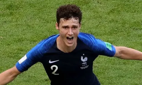 Rõ mức phí trong thương vụ đấu tranh giữa Barca và Man Utd
