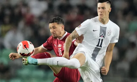 Arsenal ký trung phong 1m94 trong tháng Giêng