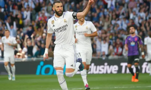 Benzema lập hattrick, Real Madrid nhấn chìm đối thủ