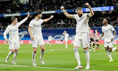 Benzema lại ghi bàn, Real bỏ xa Atletico Madrid