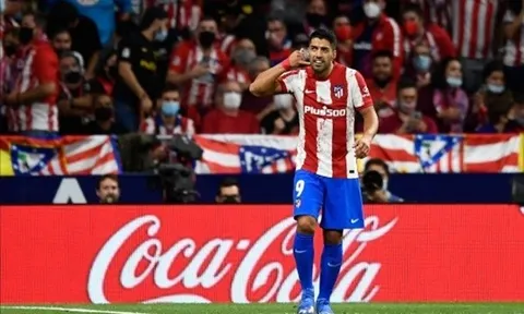 Bị Suarez cà khịa, Ronald Koeman phản ứng ra sao?