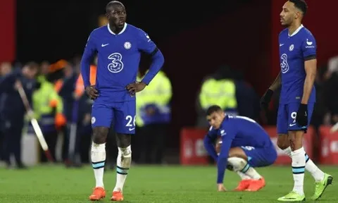 Bị tân binh níu chân, top 4 ngày càng xa vời với Chelsea