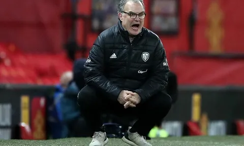 NÓNG! Marcelo Bielsa "tái xuất giang hồ"