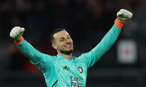 Mua Onana, Man Utd vẫn để mắt đến nhà vô địch Hà Lan
