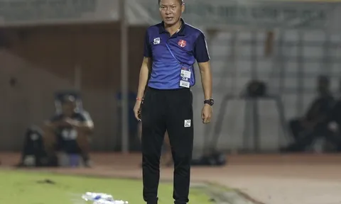 Bình chọn HLV hay nhất V-League: Ứng viên số 1 không phải nhà vô địch!