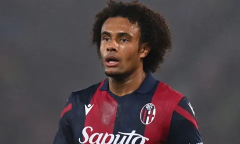 Tại sao Zirkzee sẽ tới Milan thay vì quay về Bayern?
