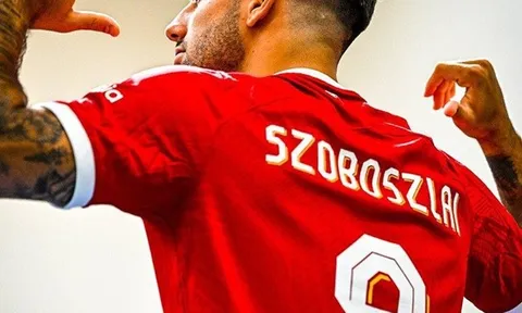 Bom tấn Liverpool tiết lộ thần tượng lớn nhất