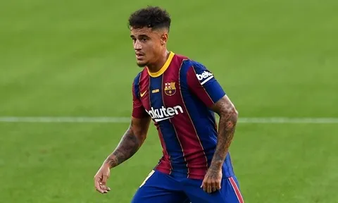 Bom xịt Barcelona từ chối Newcastle
