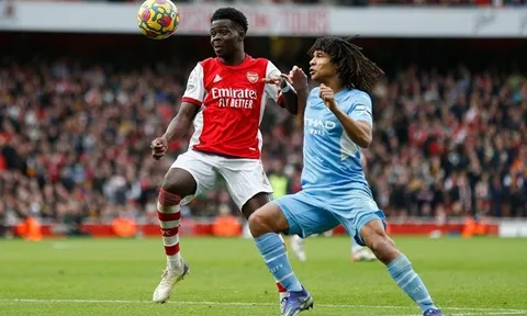 Bóng đá Anh: MU hồi sinh và khát vọng của Arsenal