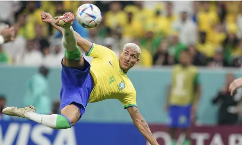 Brazil đầy ngẫu hứng đã trở lại