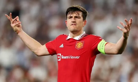 Đại diện Fernandes giúp Man United có người thay thế Maguire