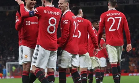 Bruno Fernandes: Đứng dậy sau cú sốc