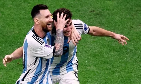 Bước ngoặt giúp Argentina vùi dập Croatia