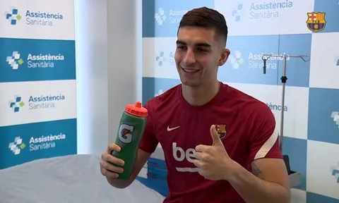 Buổi kiểm tra y tế của Ferran Torres