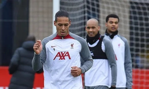 Buổi tập Liverpool: Van Dijk mang cú hích; Bệnh binh tiến triển tích cực