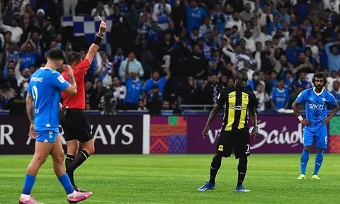 Buồn của N'Golo Kante