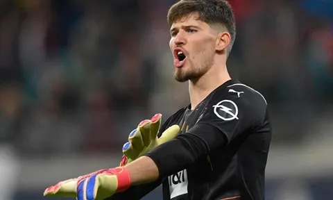 PSG muốn có thủ môn của Dortmund