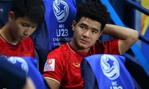 Tuyển Việt Nam loại Hà Đức Chinh trước AFF Cup