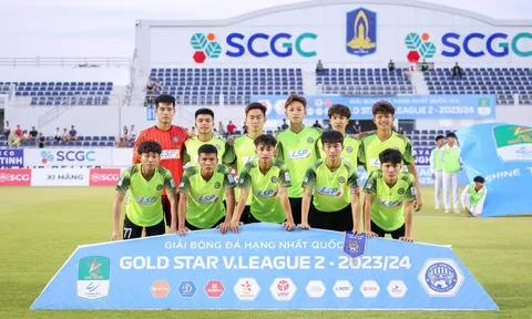 "Các cầu thủ trẻ có nhận thức chưa tốt"