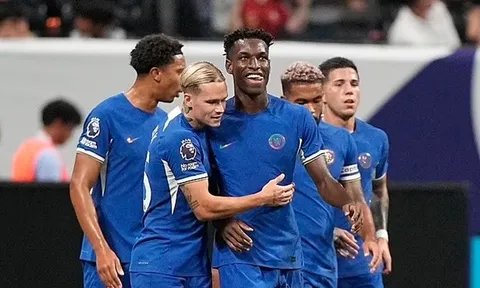 Man Utd, Arsenal, Chelsea và các CLB Premier League đá giao hữu hè ra sao?