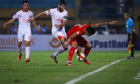 Các đại gia V.League đã tìm ra cách bóp nghẹt Văn Hậu