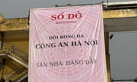 CAHN khoe sổ đỏ Hàng Đẫy, Thể Công Viettel bị xử phạt?