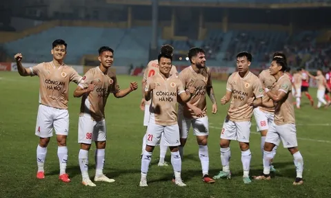 Kiatisuk ra tay, CAHN giành 3 điểm thuyết phục trước TP.HCM