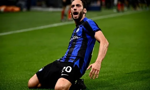 "Nghiệp chướng đã đến với Milan"