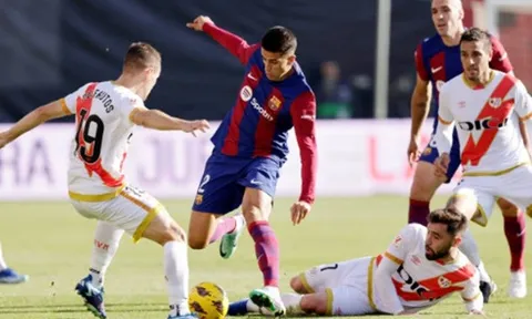 Cancelo phá vỡ im lặng về tâm lý chiến Barca