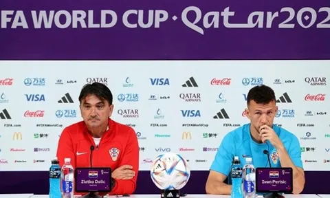 Căng thẳng tột độ sau màn 'gáy bẩn' ở World Cup