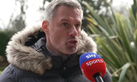 Carragher: Klopp sẽ muốn có Casemiro và Martinez
