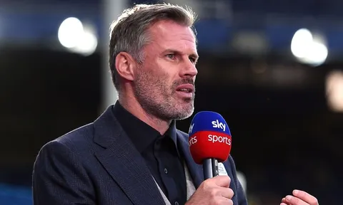 Carragher mỉa mai M.U: “Họ chi hơn 1 tỷ bảng mà chưa vô địch Premier League”