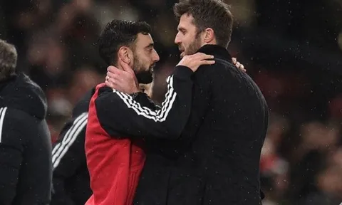 Carrick giữ kín bí mật với Bruno đến phút chót