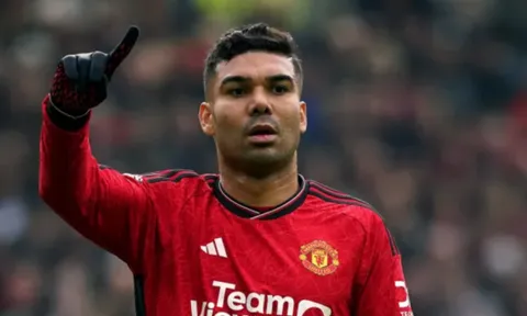 Bất ngờ Casemiro