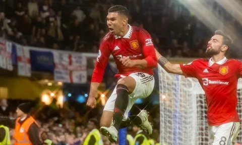Casemiro gửi thông điệp ngắn gọn sau khi phá lưới Chelsea