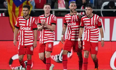Castellanos lập poker xé lưới Real Madrid